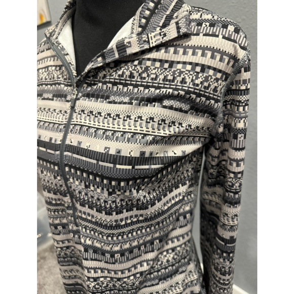 Nike Pro Women's Long Sleeve Zip-Up Top, Size L - Picture 5 of 10